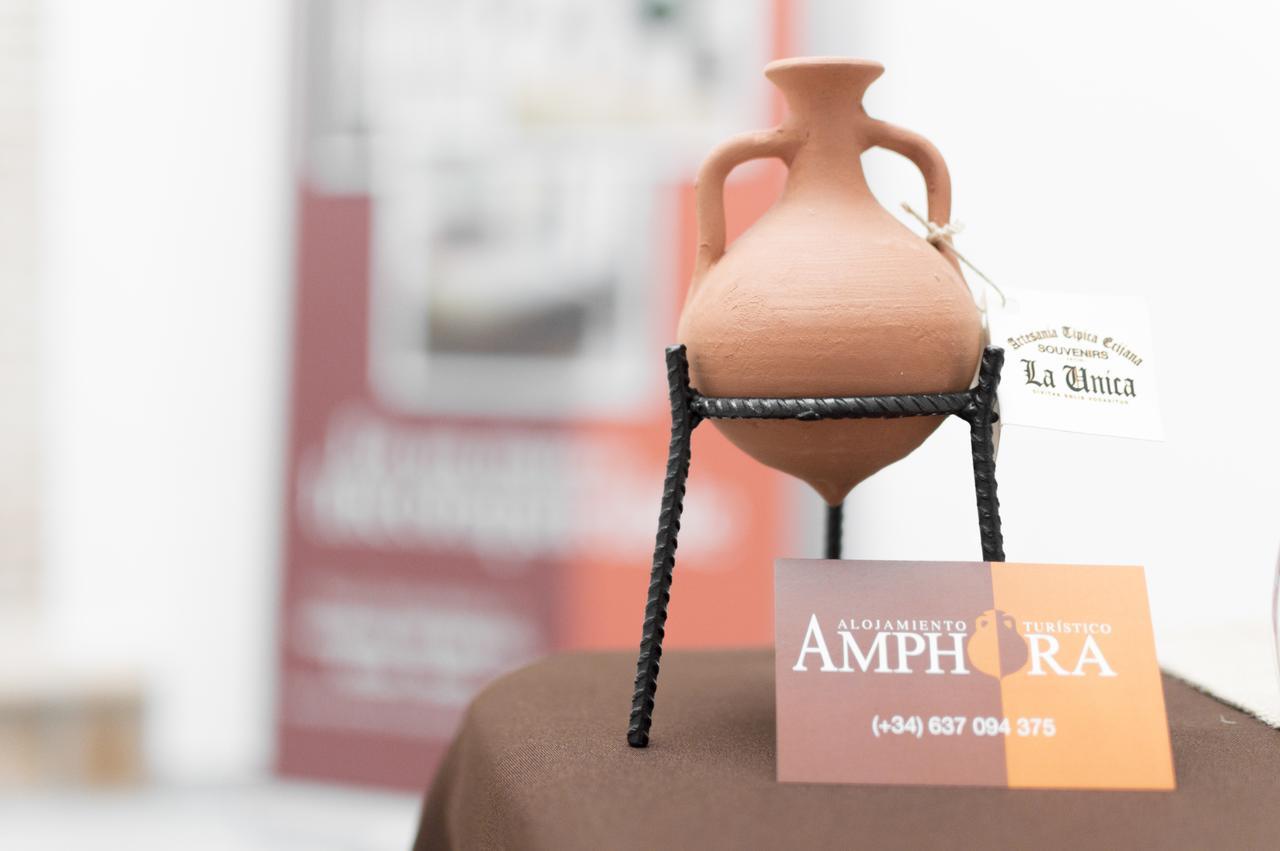 Amphora Alojamiento Ecija Bagian luar foto